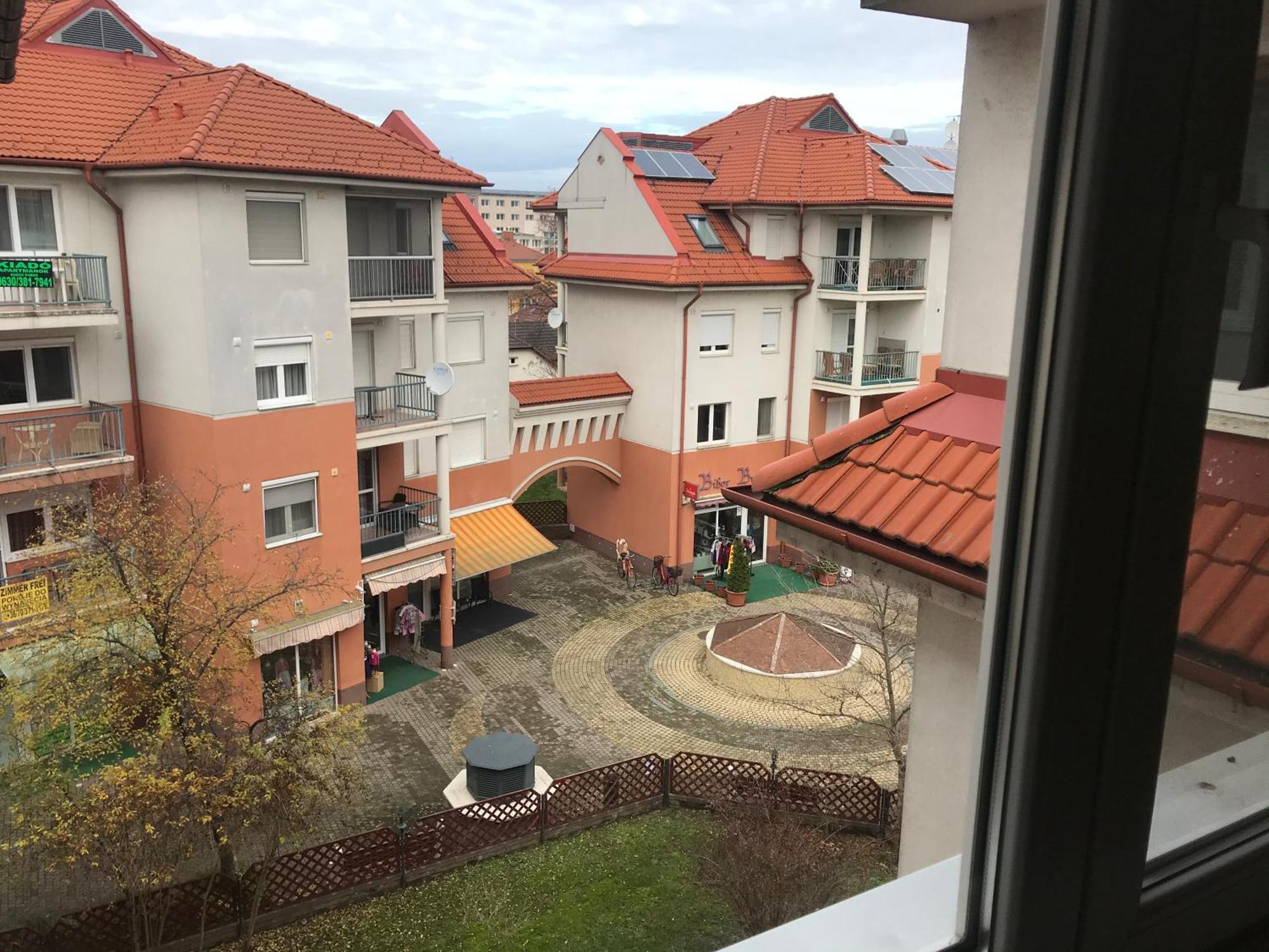 Tommy Apartman Hajduszoboszlo Exterior photo