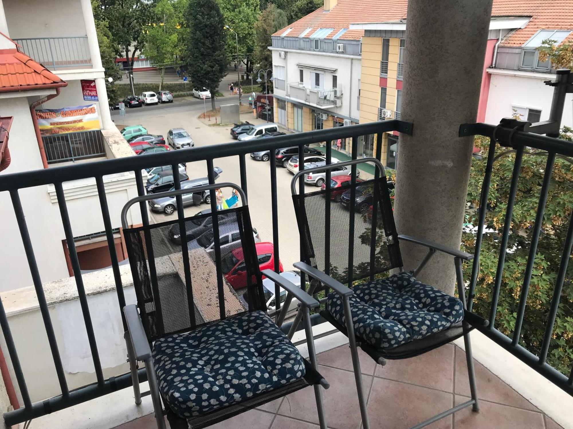 Tommy Apartman Hajduszoboszlo Exterior photo