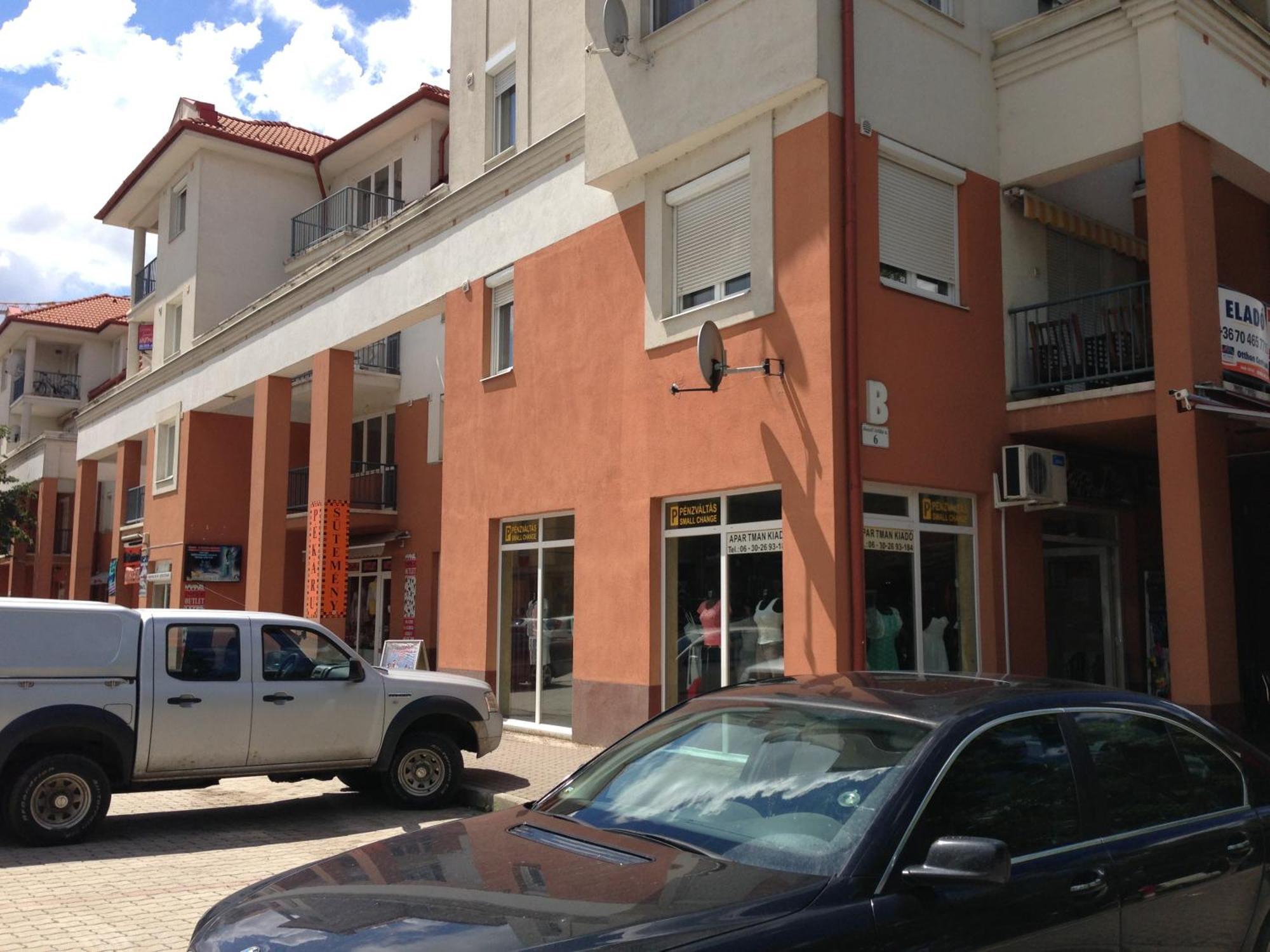 Tommy Apartman Hajduszoboszlo Exterior photo